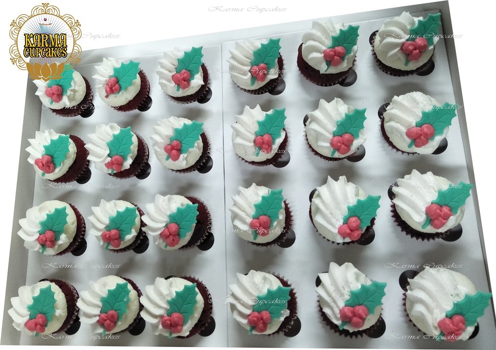 12 Holly Red Velvet Mini Christmas Cupcakes