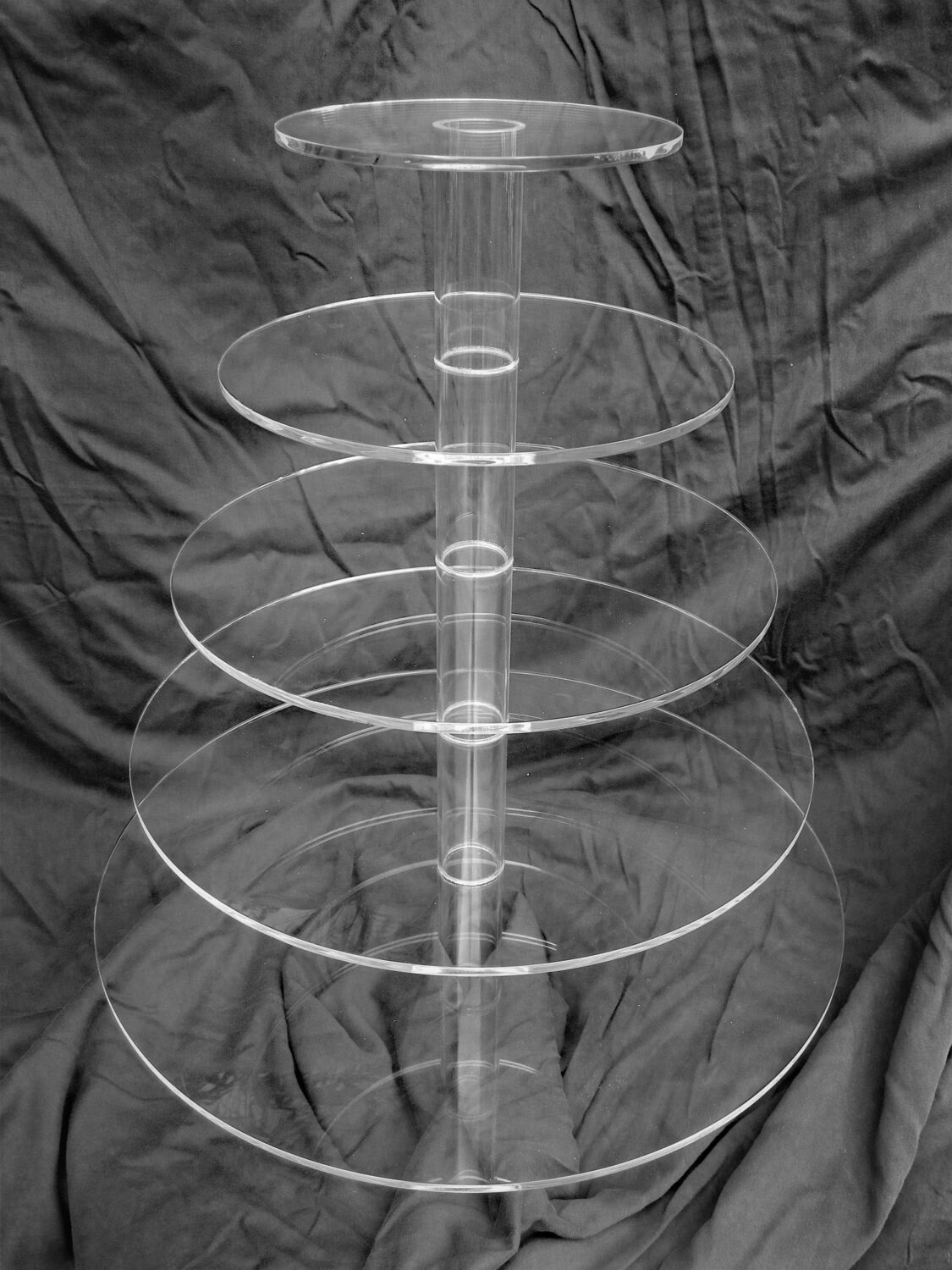 Hire 5 Tier round acrylic ($27.50 + $80 deposit refunded on return)