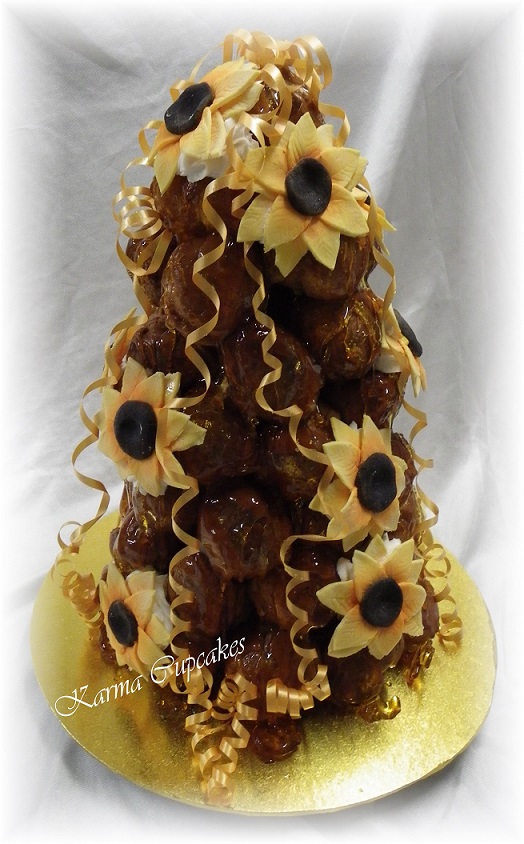 Sunflower Croquembouche (75 profiteroles)